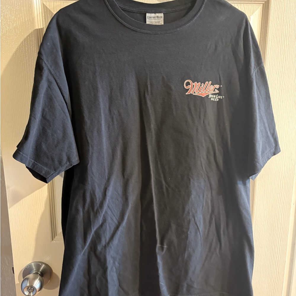 Classic Black Short Sleeve Tee with Crew Neck